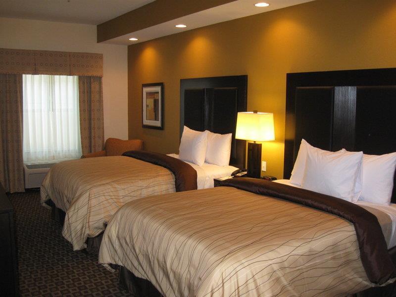 Red Roof Inn & Suites Лонгвю Стая снимка