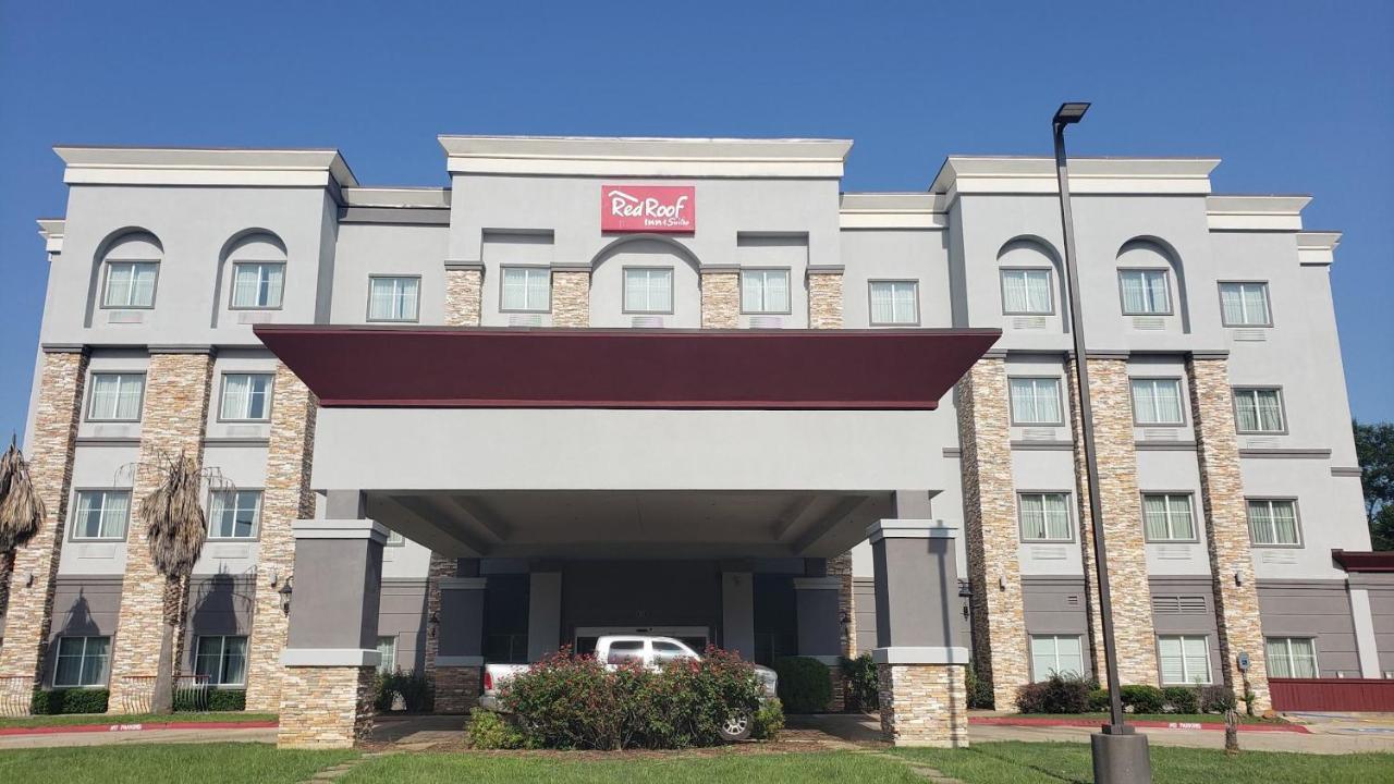 Red Roof Inn & Suites Лонгвю Екстериор снимка